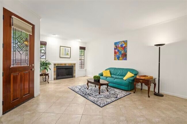 Photo - 2728 W Holcombe Blvd