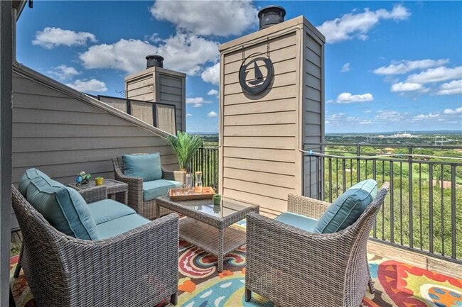 Building Photo - 307 Poker Chip Unit 122