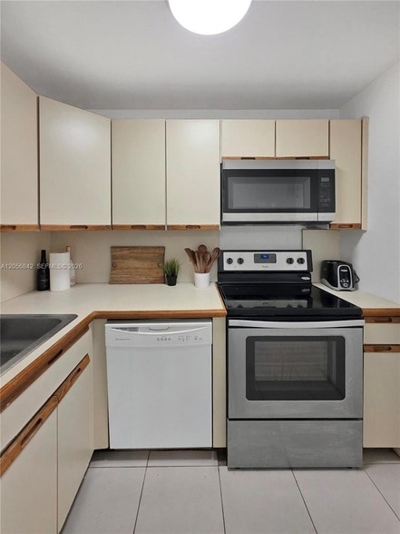 Photo - 800 West Ave Unit 337