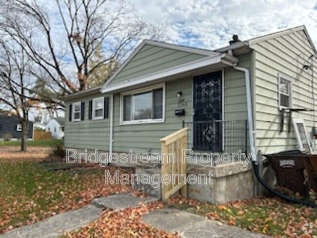 Building Photo - 3748 St James Ave Rental