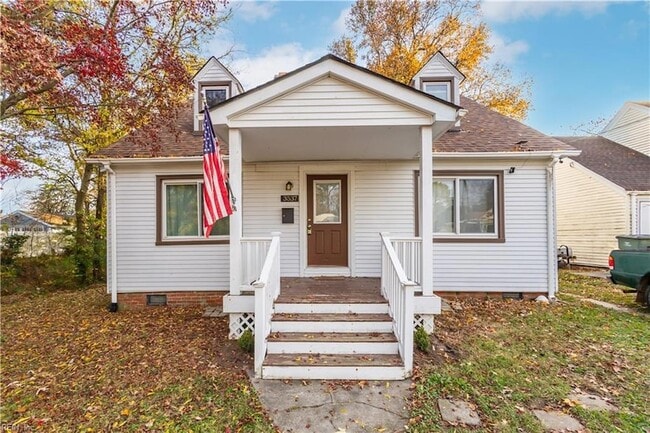 Building Photo - 3537 Buckingham St