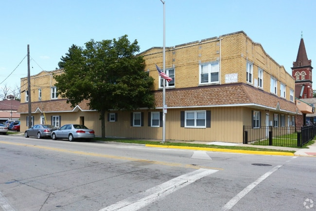 Building Photo - 7944 Ogden Ave Rental