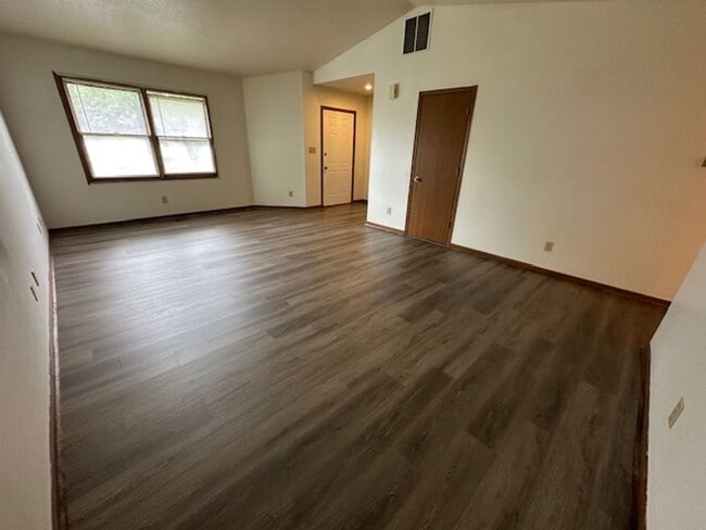 Photo - 2160 Galaxy Dr