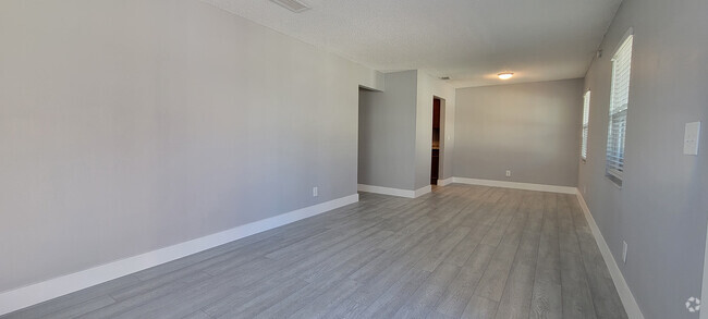 Building Photo - 6627 S West Shore Blvd Unit A Rental