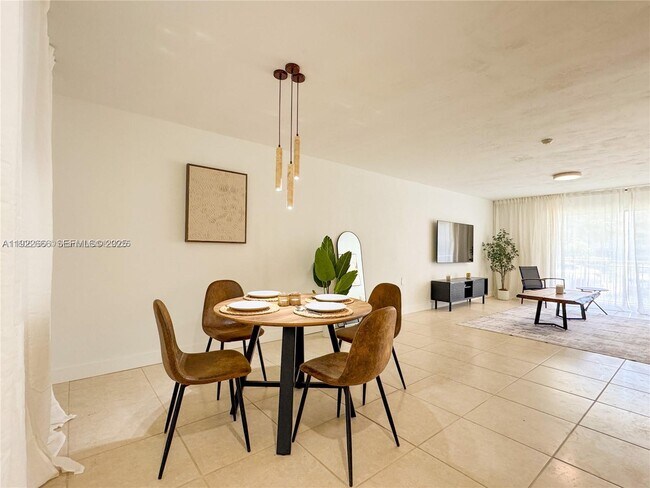 Photo - 1631 NE 114th St Unit 106