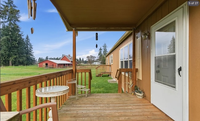 Photo - 19141 Joselyn Rd SW