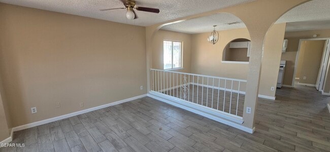 Photo - 11559 Tony Ponce Dr