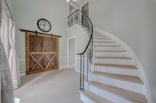 Photo - 8110 Bent Oak Ln