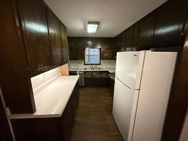 Photo - 500 Terry Dr