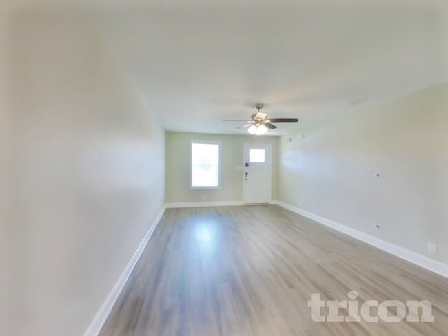 Photo - 633 Battery Ct