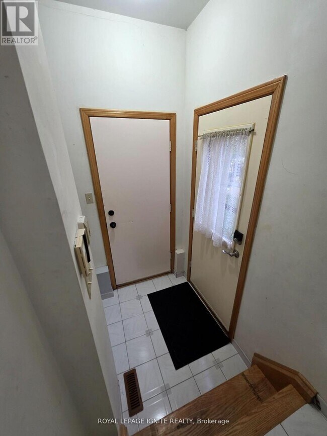 Photo - 75 Glenthorne Dr