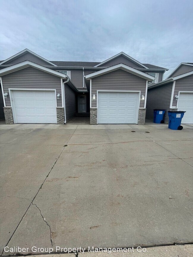 2 br, 2.5 bath House - 3415 Destin Dr - 2 br, 2.5 bath House - 3415 Destin Dr