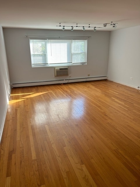 Photo - 711 Austin St Unit 303