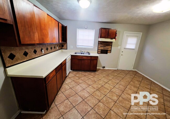 Photo - 137 Burke St