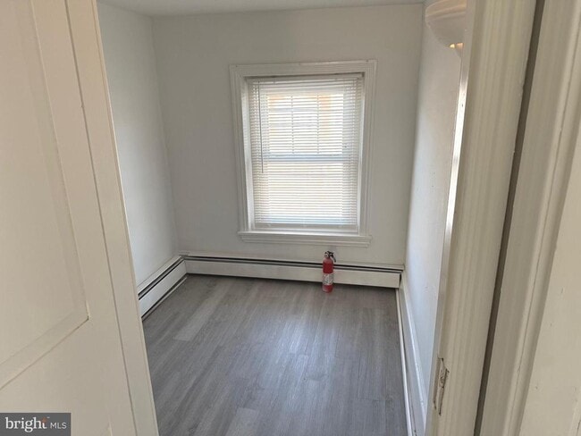 Photo - 134 N Main St