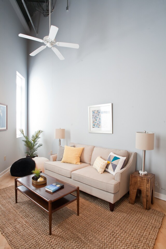 Photo - One bedroom loft in Southern Village above Weaver Street Market! Unidad 206