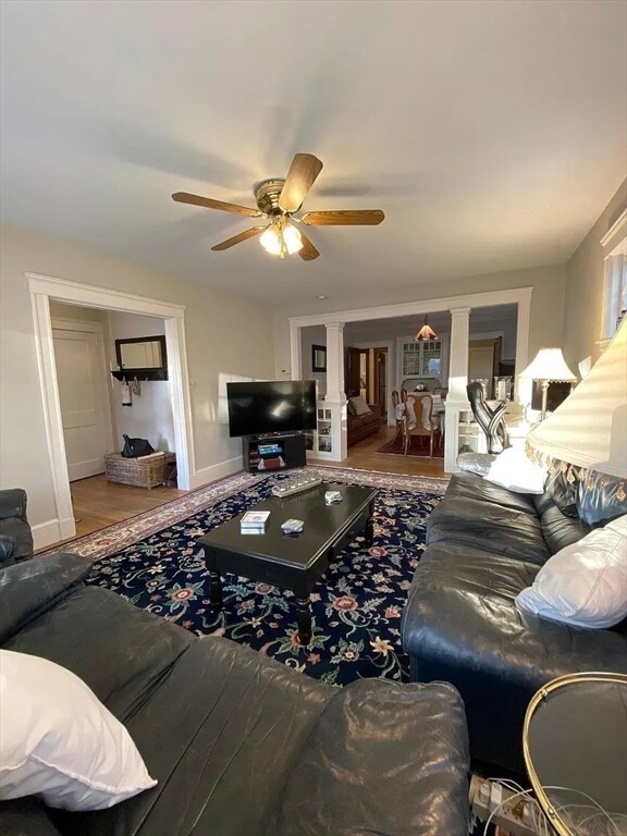 Photo - 7 High St Apartment Unit 1