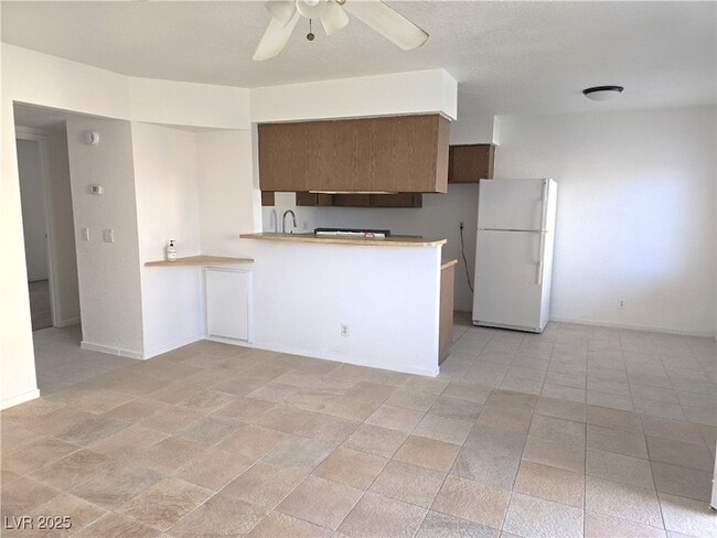 Photo - 1812 Fulstone Way Unit 2