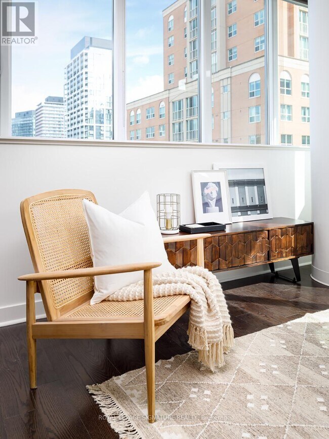 Photo - 320 Richmond St E Unit 603