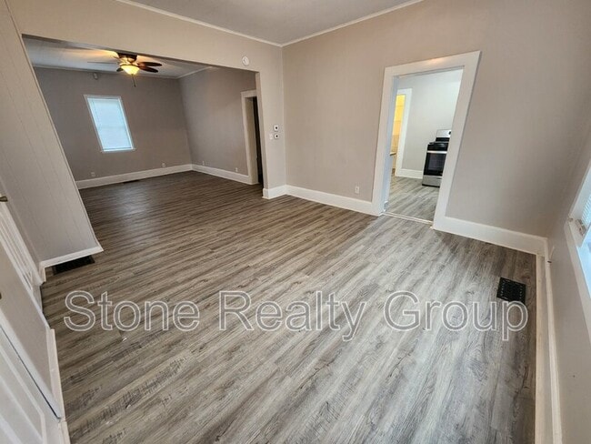 Photo - 2528 S 8th St
