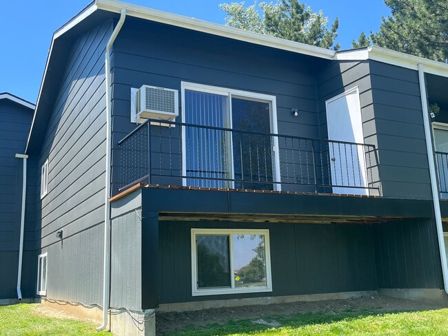 Photo - Charming Heights Condo