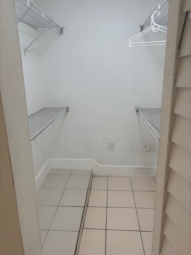 Photo - 10310 SW 34th St Unit Efficency in Westchester área