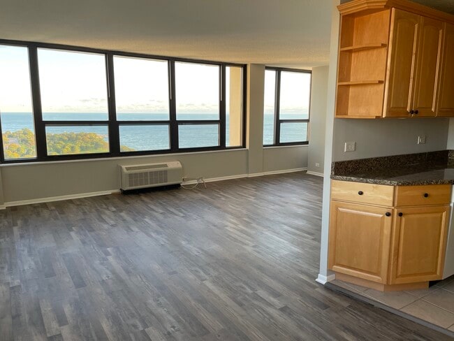 Photo - 5100 N Marine Dr Unit 27M