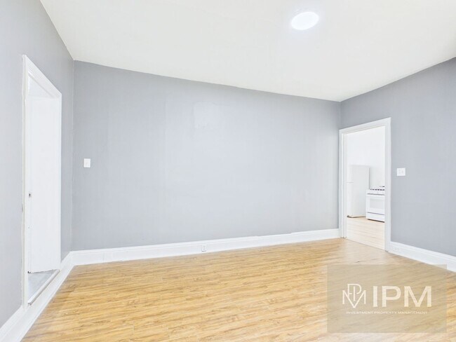 Photo - 597 W Philadelphia St Unit 1R