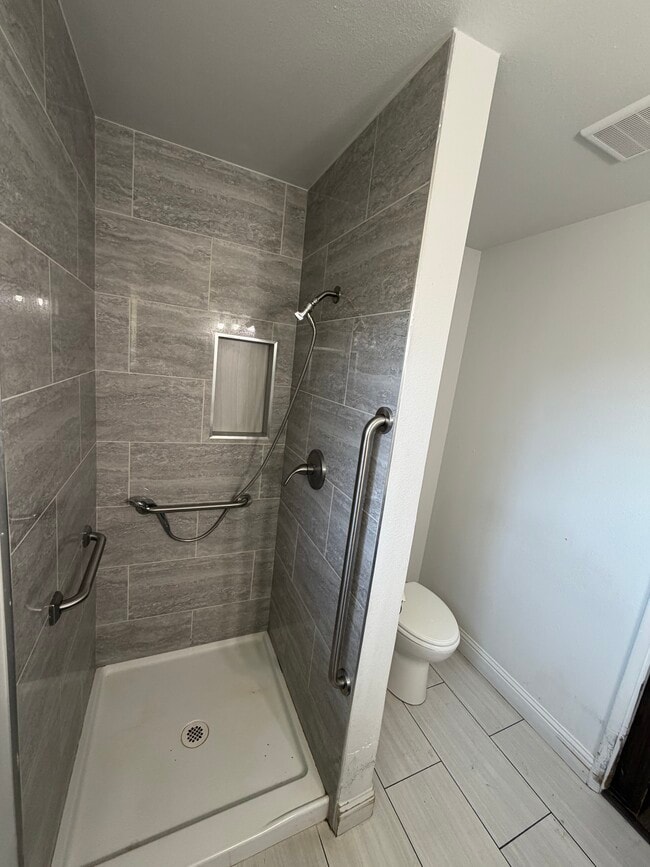 Photo - 5493 N Feland Ave