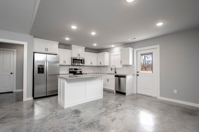 Photo - 102 Greenwood Ave