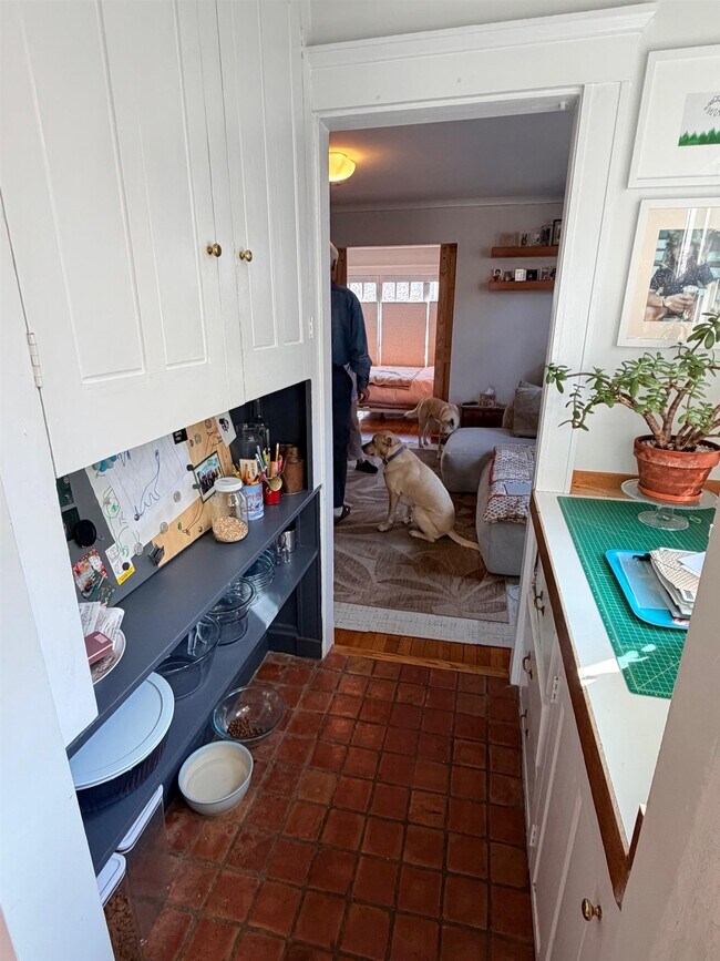 Photo - 140 Larch Rd Unit 1