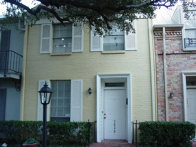 Photo - 9828 Valley Meadow Ct Townhome