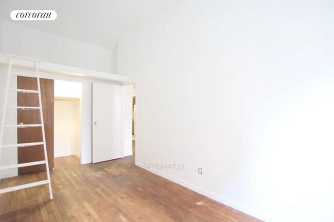 Photo - 868 W End Ave