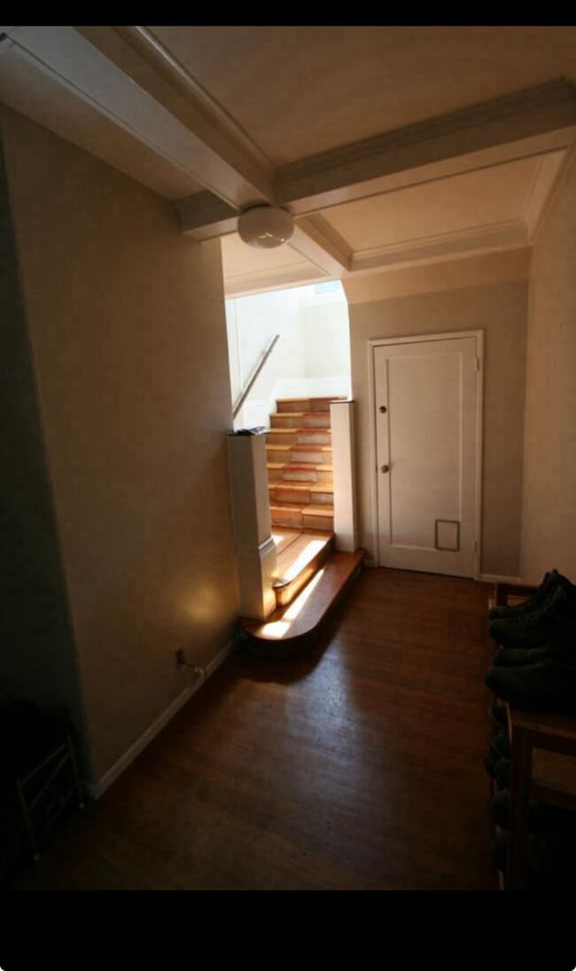 353 Bellevue Ave Unit C