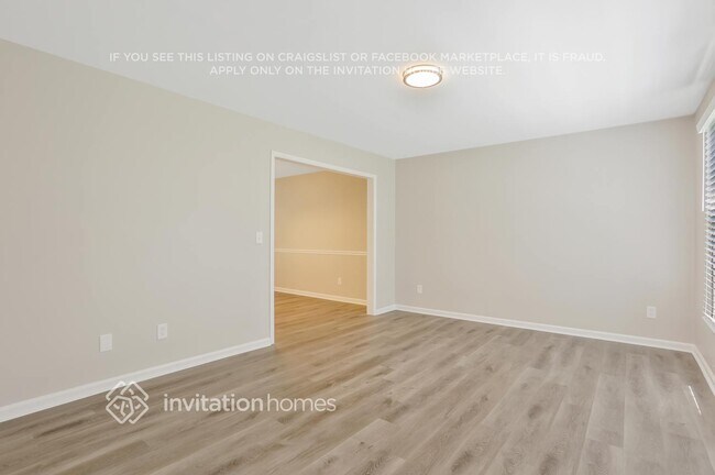 Photo - 2073 Kinridge Rd