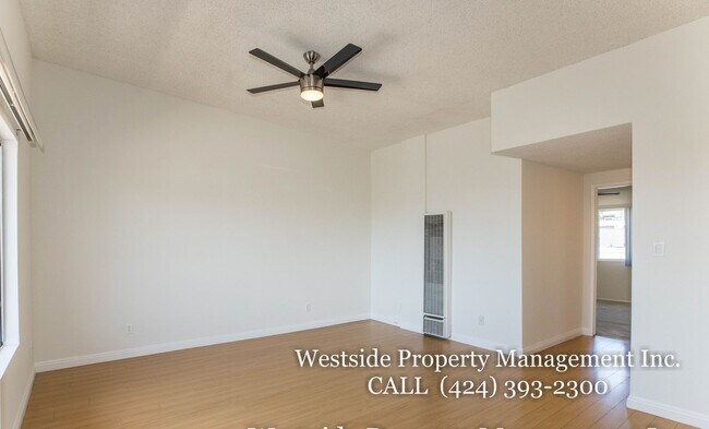 Photo - 1962 Beachwood Dr Unidad 302