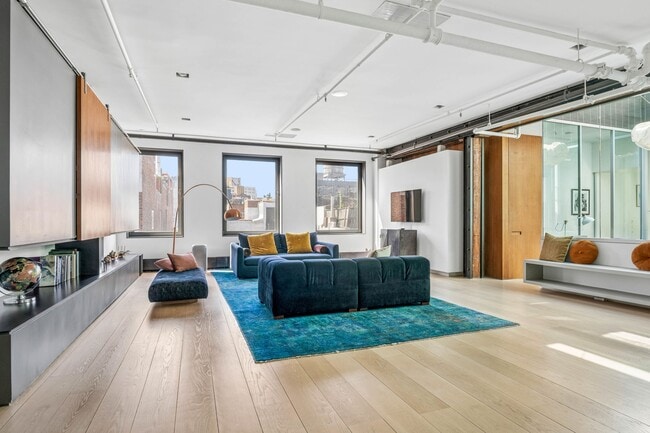 Photo - 111 Wooster St