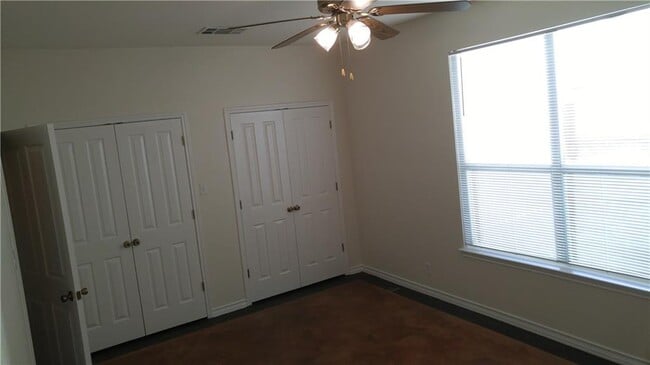 Photo - 118 Sandstone Dr