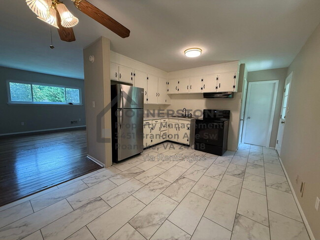 Photo - 4321 Camille Ave NW