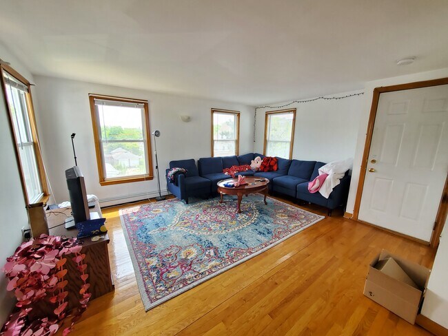 Photo - 66 Brooks St Unit 3