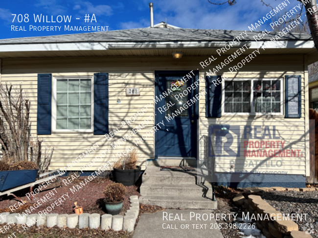 Building Photo - 1 Bedroom Apartment Unit #A
