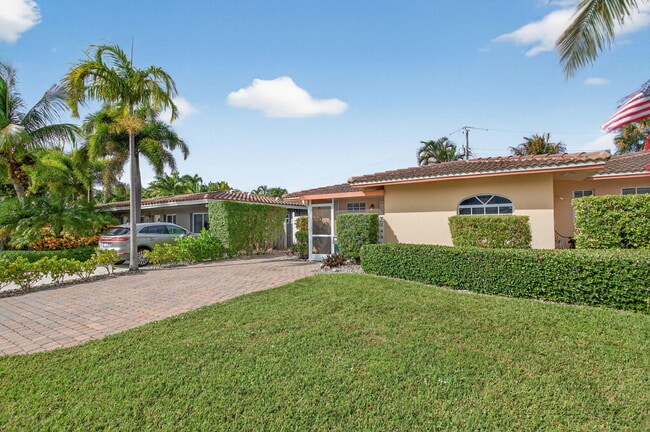 Photo - 3207 Marine Dr