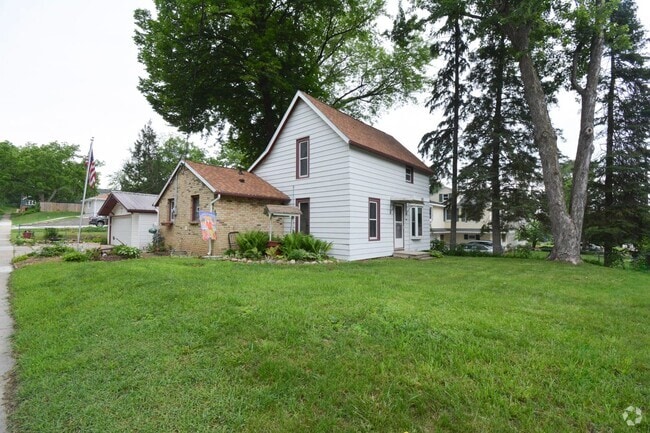 Building Photo - Unique 1 Bed 1 Bath Home Available in Fant...
