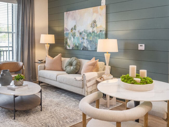 Miro Luxury Apartments