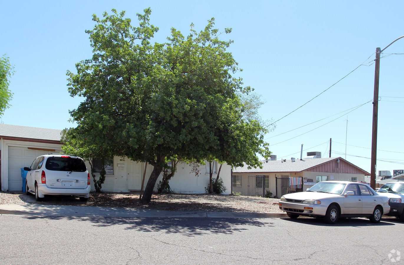 Photo - (mountain Shadows Apartments)