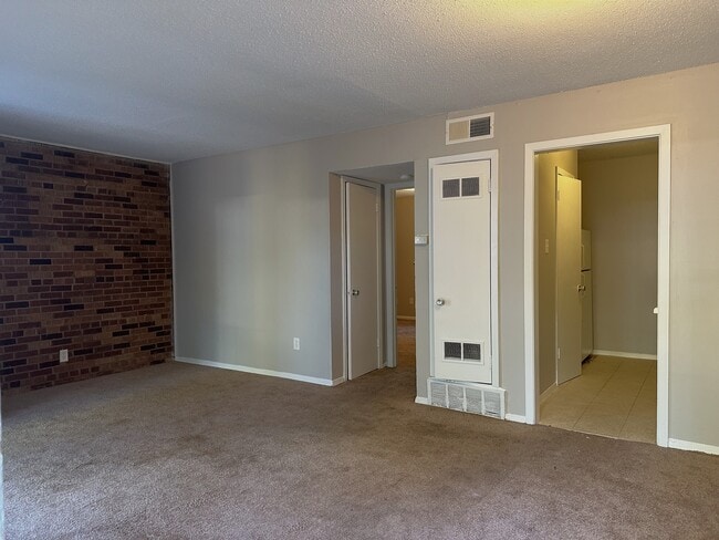 Photo - Southernwood Apartments