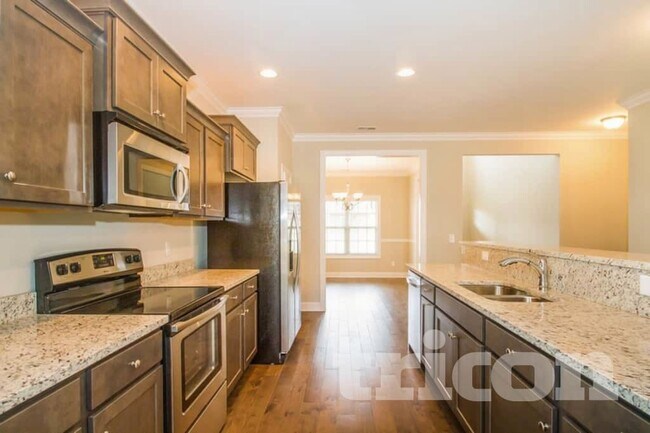 Photo - 1514 Burrows Ave