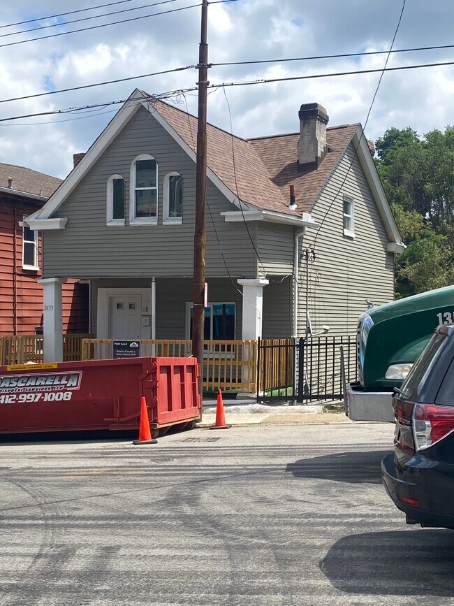 Photo - 2633 S 18th St Unit 1