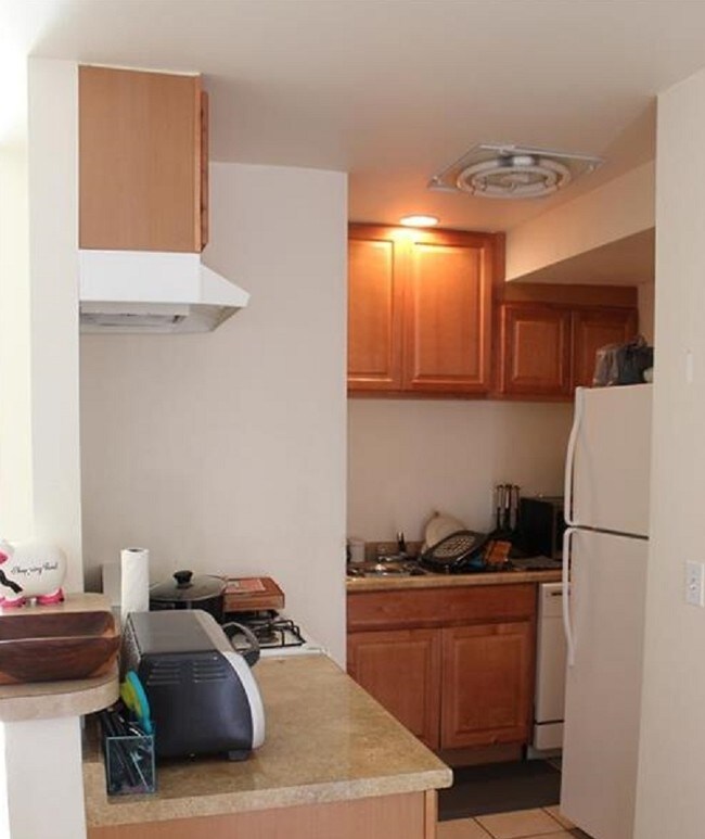 Photo - 1054-1058 Outer Rd Apartamentos