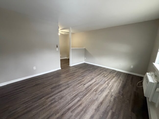 Photo - 201 Woodnell St Unidad 201-D